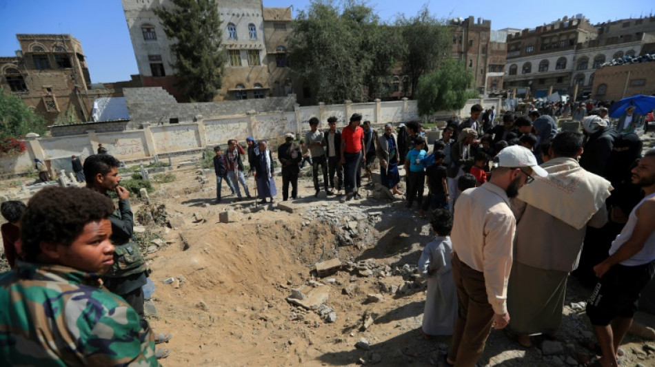 Yémen: les médias houthis font état d'au moins deux morts dans des bombardements américains