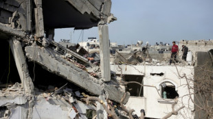 El ministro israelí de Defensa afirma que "en Gaza no entrará ninguna ayuda humanitaria"