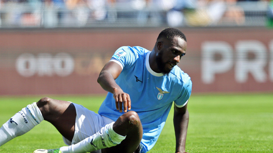 Calcio: Lazio; distorsione alla caviglia destra per Dia