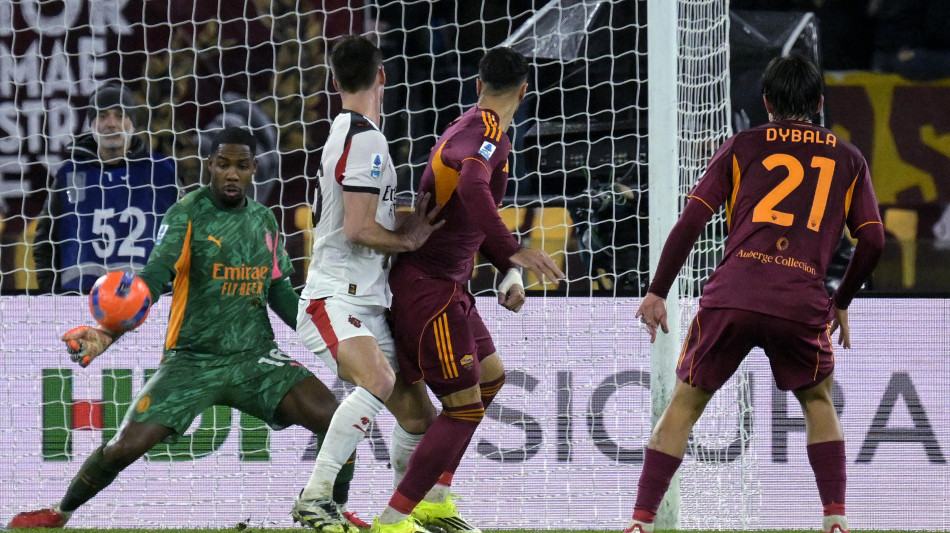 Calcio: Milan; Maignan rinnova fino al 2031