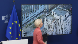 Von der Leyen sente Trump e Zelensky, Putin deve negoziare