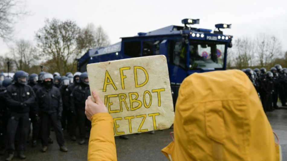 Massive Proteste gegen AfD Jugend in Gie&szlig;en - Polizei z&auml;hlt 25.000 Demonstranten