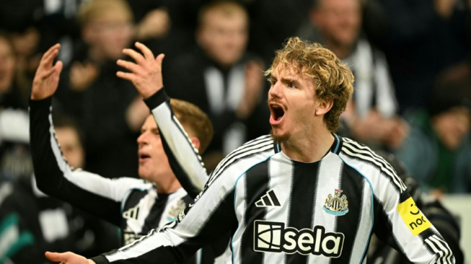 Newcastle manager Howe pleads for Woltemade patience