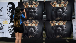 Brasil se despide para siempre de Pel&eacute;, "el m&aacute;s grande" de la Historia