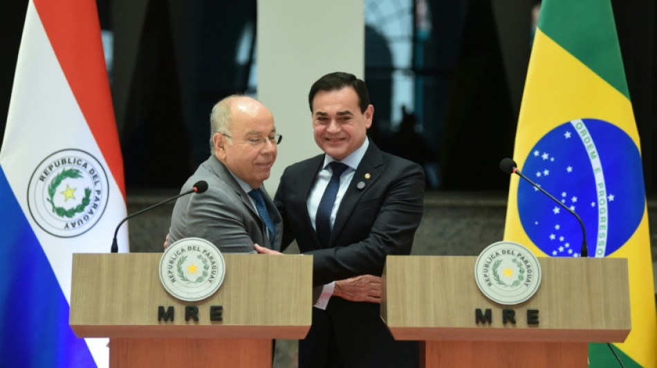 Brasil e Paraguai negociam sobre Itaipu ap&oacute;s suposta espionagem