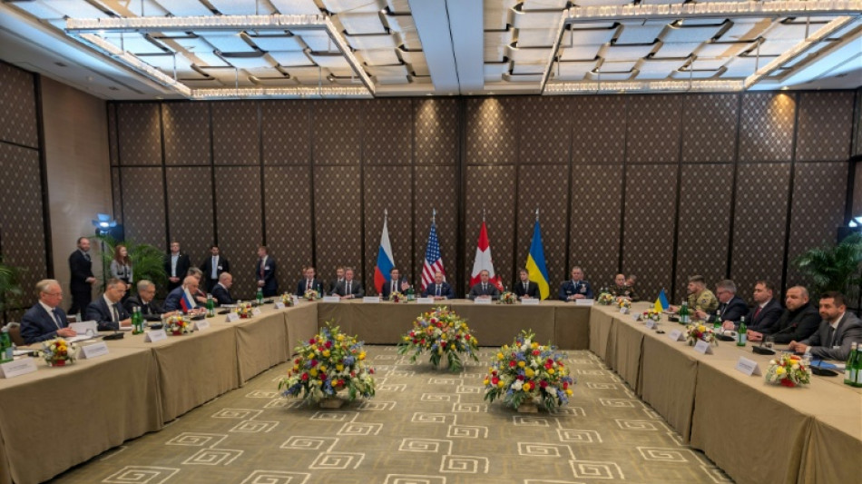 R&uacute;ssia e Ucr&acirc;nia retomam negocia&ccedil;&otilde;es em Genebra