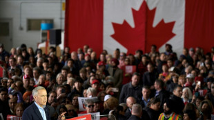 Empieza votación en Canadá para elegir primer ministro