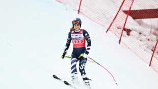 US speed queen Vonn crashes at Crans-Montana, one week before Olympics