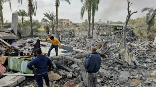 La Defensa Civil de Gaza reporta 25 muertos por ataques israelíes contra carpas de desplazados