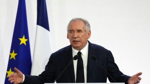 Face à l'impasse sur le budget, Bayrou abat la carte du vote de confiance