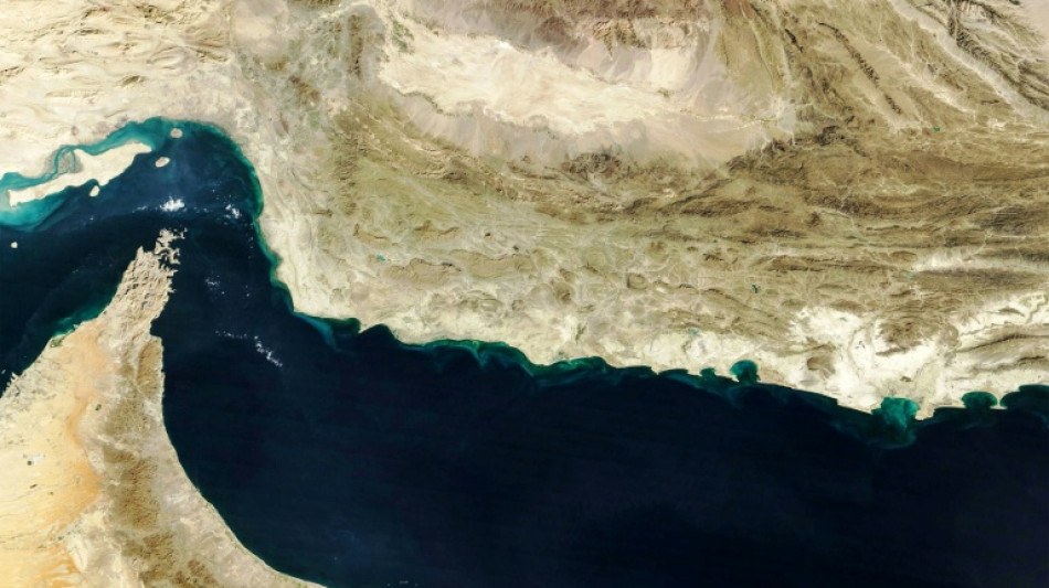 Oil climbs, stocks slide on uncertainty over US-Iran talks 