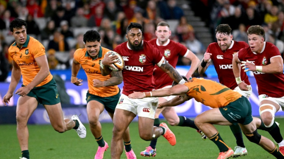 Irish Six Nations hopes hit by Aki ban