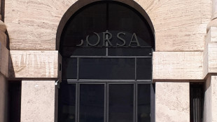 Borsa: Milano apre in rialzo, +0,27%