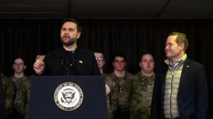 Au Groenland, le vice-président américain fustige le Danemark