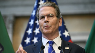 Asia stocks rise as traders weigh China-US row, rate cut hopes