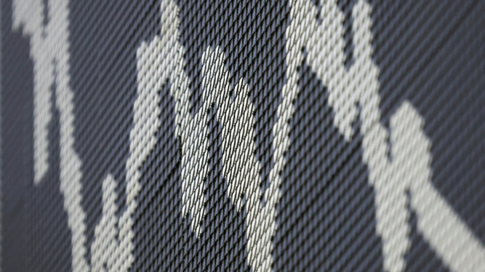 Tech jitters send stocks lower, oil prices fall