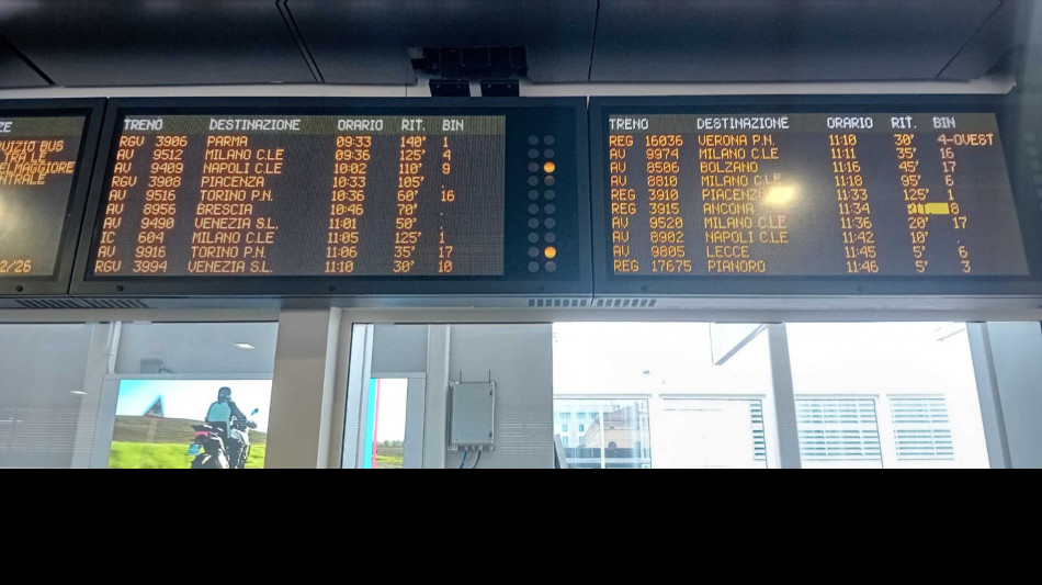 Mit, chiederemo danni ai responsabili dei sabotaggi dei treni