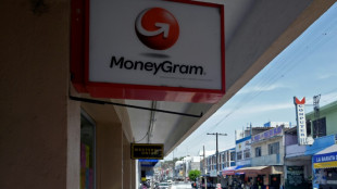 El impuesto a las remesas viola el tratado fiscal entre México y EEUU, dice Sheinbaum