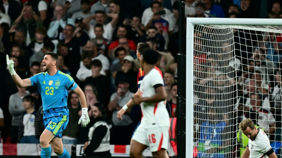 Kane scheitert vom Punkt: Eiskaltes Spanien bestraft England