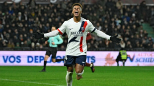 PSG vence lanterna Metz e sobe para lideran&ccedil;a do Franc&ecirc;s
