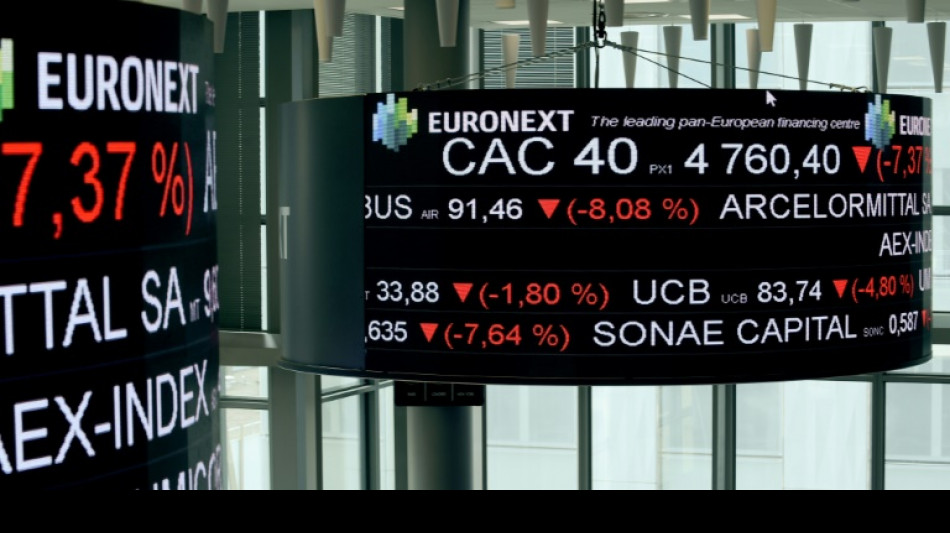 Les Bourses mondiales plomb&eacute;es par le recul de la tech