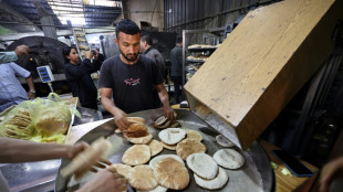 Gaza: 52 morts dans des raids israéliens selon les secours, Israël dénonce les critiques le visant