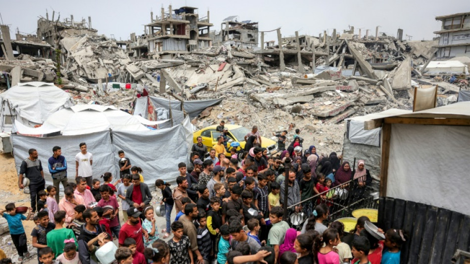 La Defensa Civil de Gaza reporta 12 muertos en bombardeos israelíes en Gaza