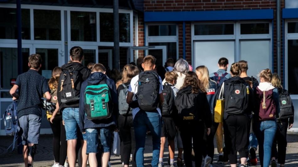 Statistik: J&auml;hrliche Ausgaben pro Sch&uuml;lerin und Sch&uuml;ler um 700 Euro gestiegen