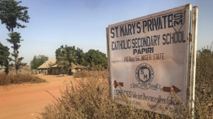 Nach Entf&uuml;hrung aus Internat in Nigeria: 100 Schulkinder freigekommen
