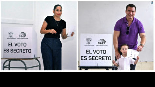 Les bureaux de vote ont ferm&eacute;, l'Equateur attend le nom de son ou sa pr&eacute;sidente