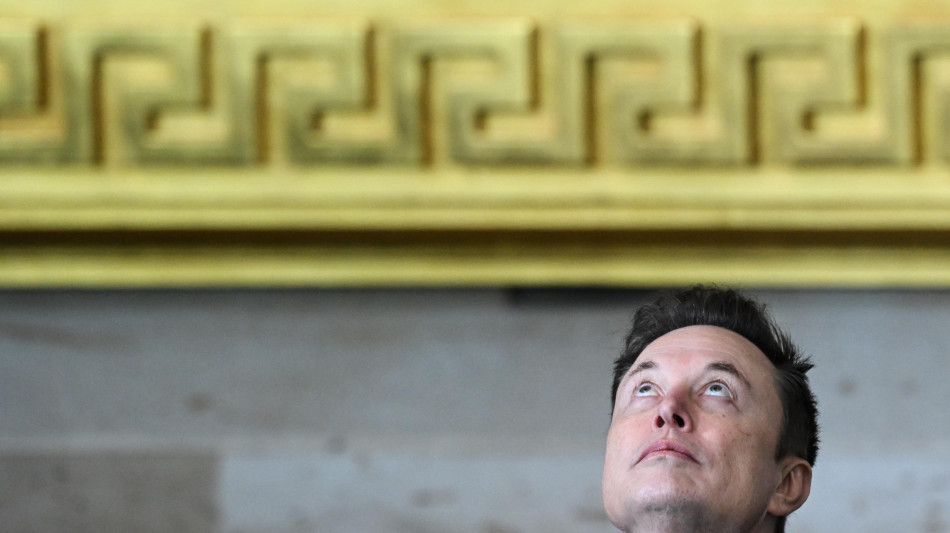 Musk primo a raggiungere un patrimonio di 500 miliardi