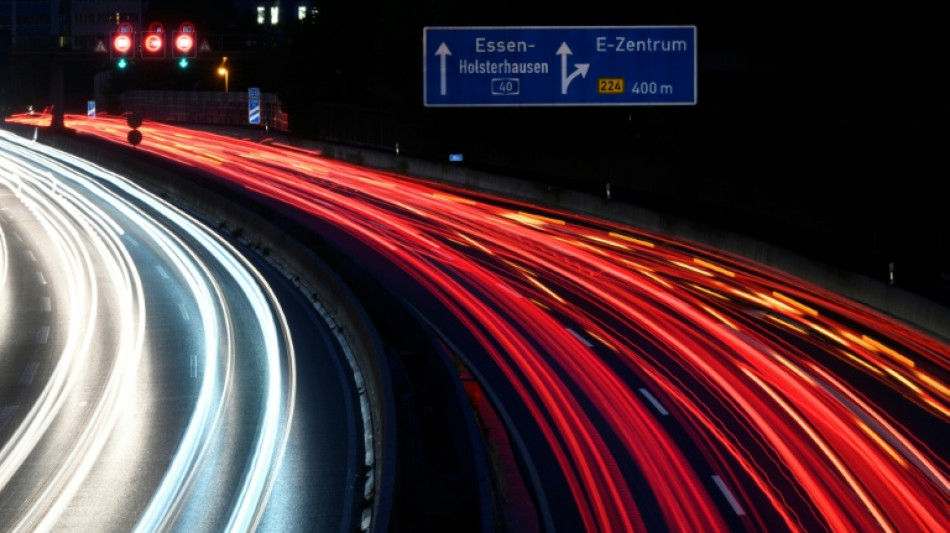 Warnstreiks in &ouml;ffentlichem Dienst: Bundesweite Auswirkungen auf Stra&szlig;enverkehr