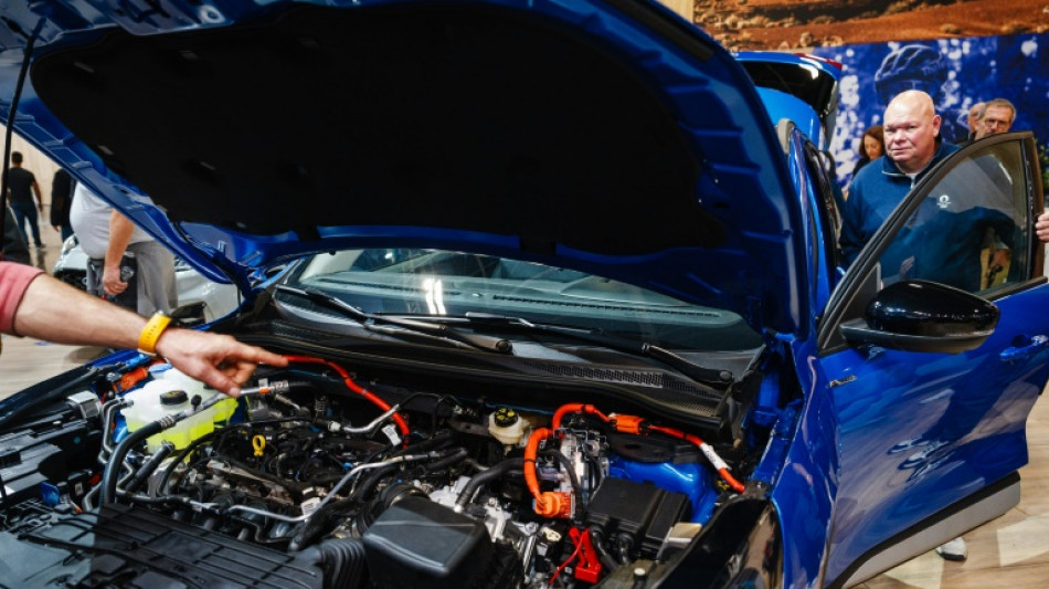 Droits de douane: les constructeurs automobiles mettent les Etats-Unis sur pause