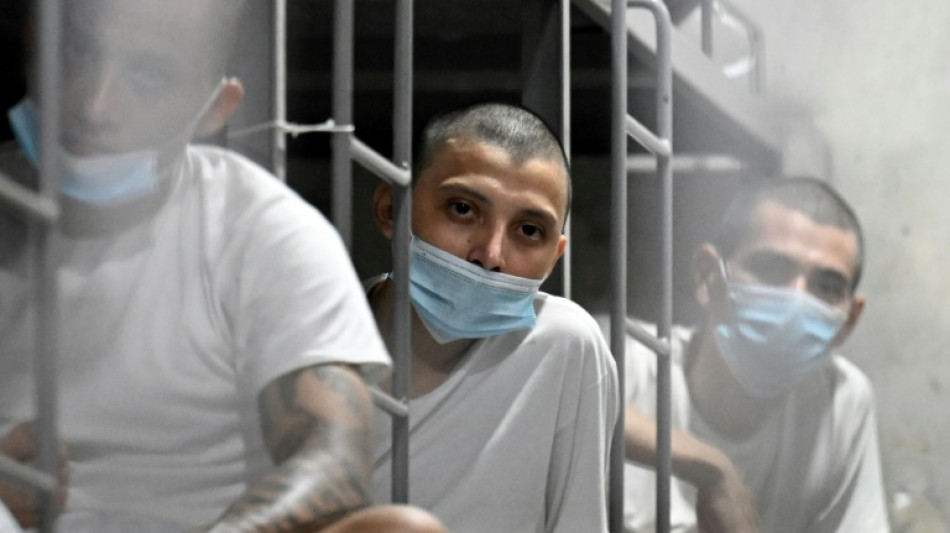 Maduro traite le président salvadorien de "violateur en série des droits humains" 