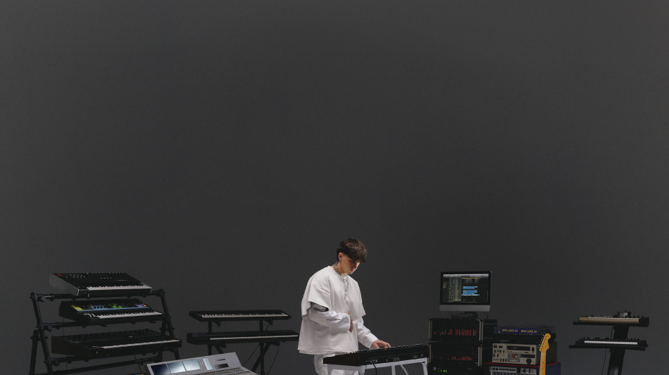 Sick Luke torna con Dopamina, "sono un sarto della musica"