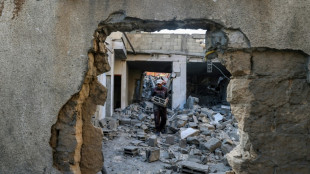 Once muertos, incluidos tres bebés, en bombardeo israelí en Gaza, según Defensa Civil