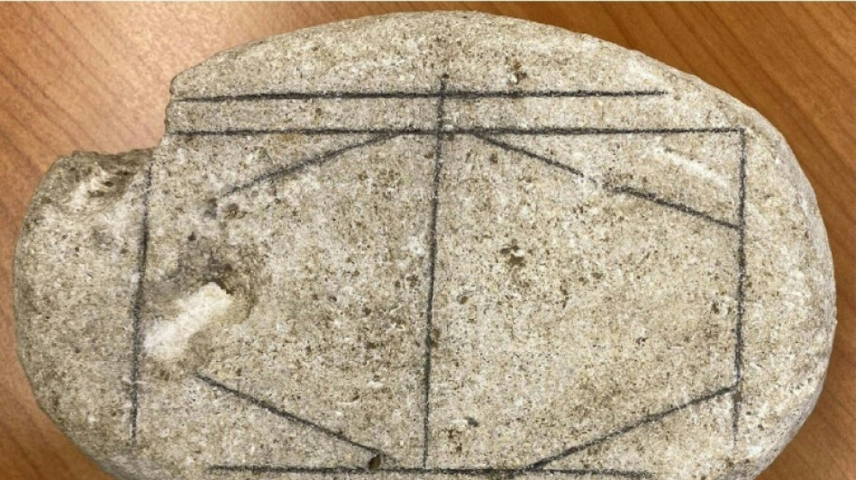 AI cracks Roman-era board game