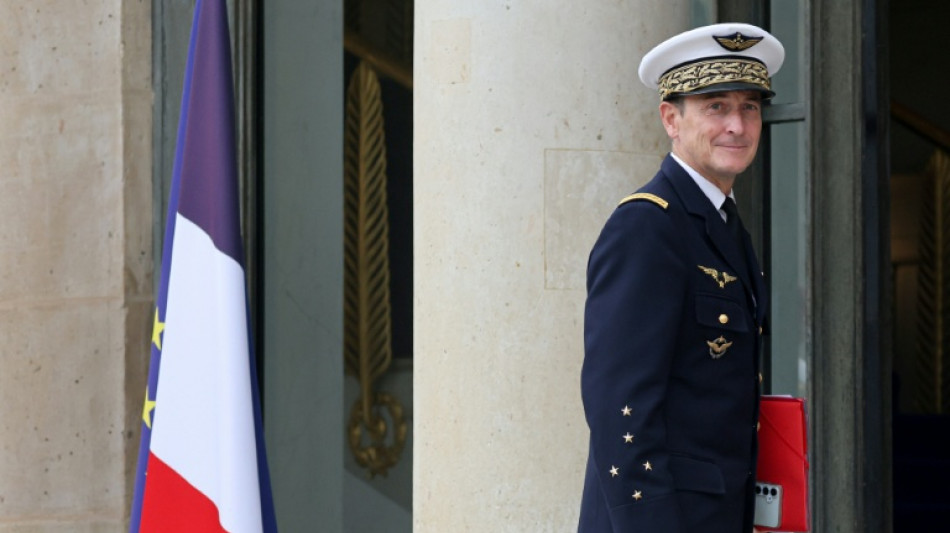 Francia pide a sus ciudadanos preparar un "kit de urgencia" ante crisis como una guerra