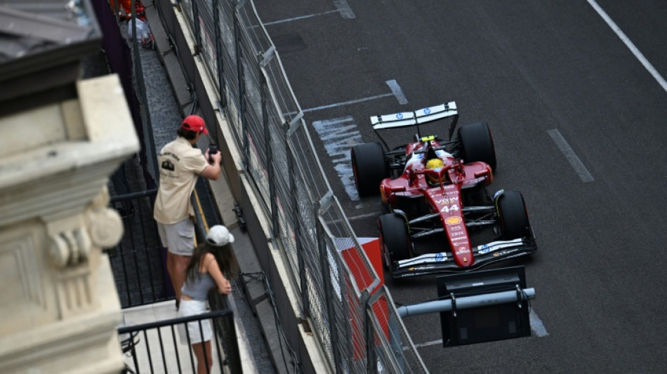 Hamilton brilha nos treinos livres do GP do Azerbaijão; McLaren tem problemas
