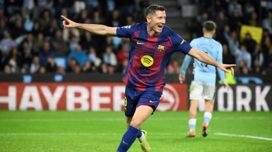 Espagne: le Bar&ccedil;a revient sur le Real, retour gagnant pour Lewandowski